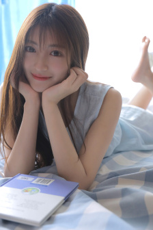低头看我是怎么c哭你的良